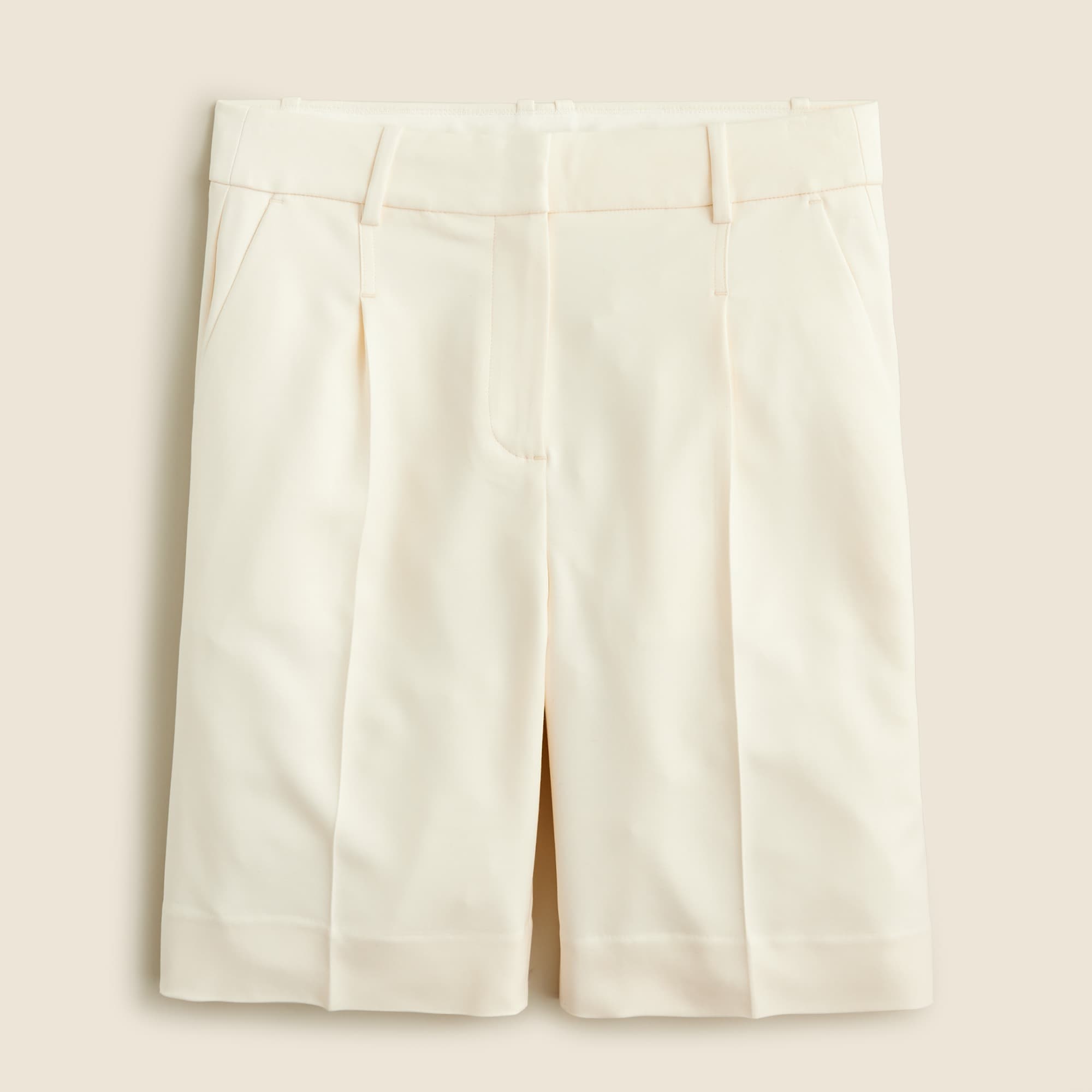  High-rise trouser short in city twill