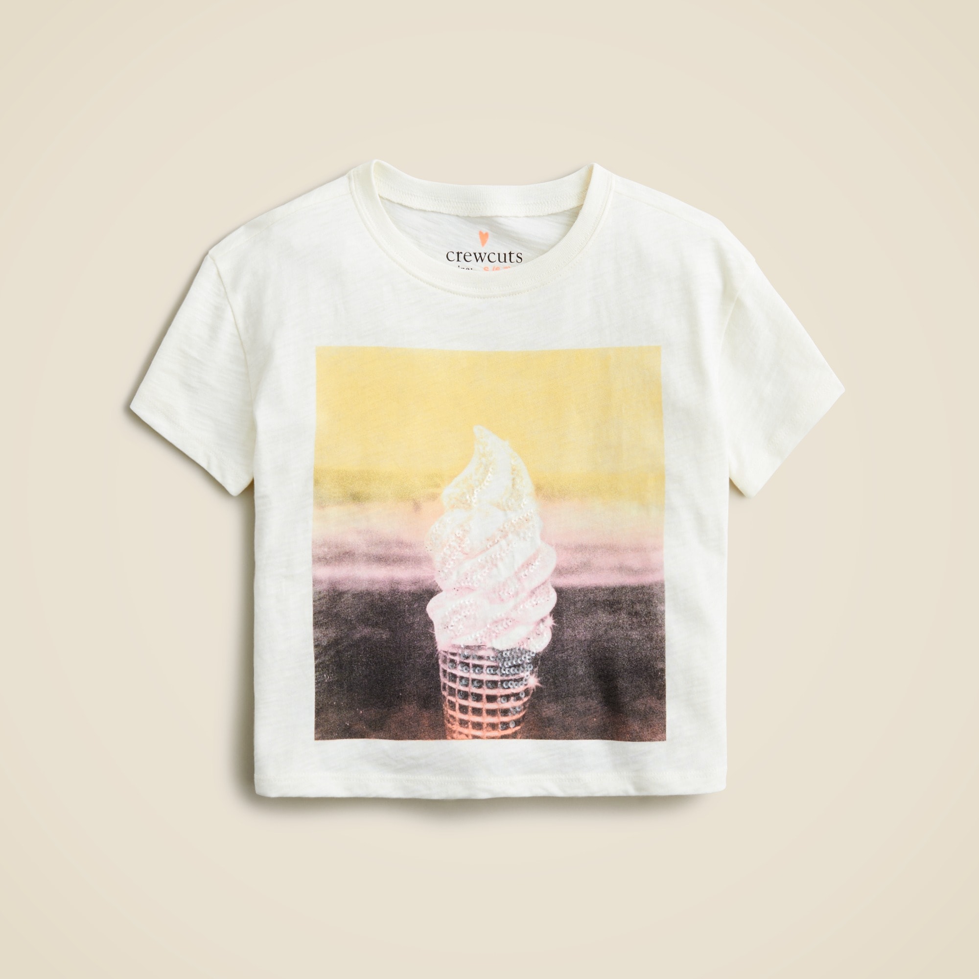  Girls' soft-serve graphic T-shirt