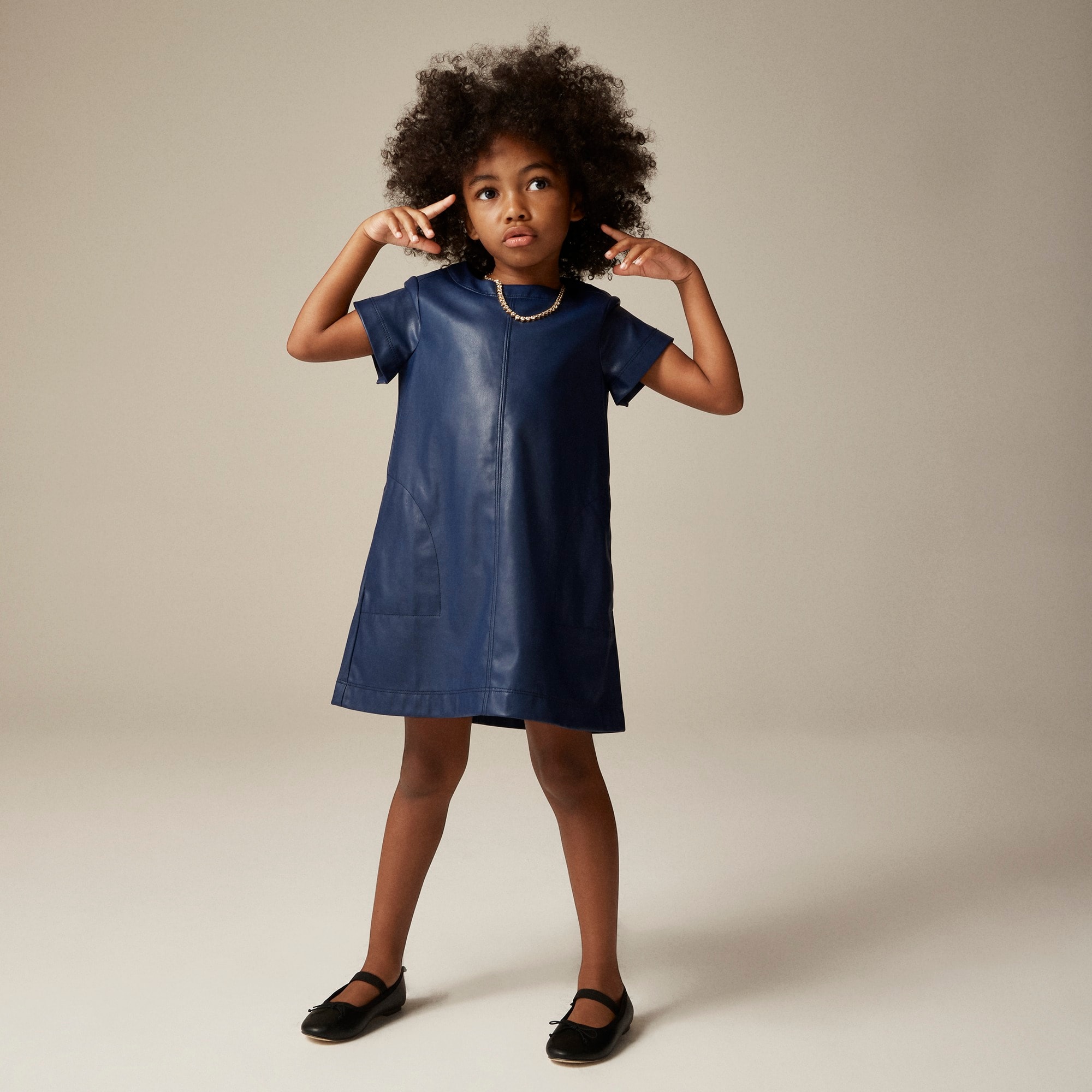  Girls' shift dress in faux leather