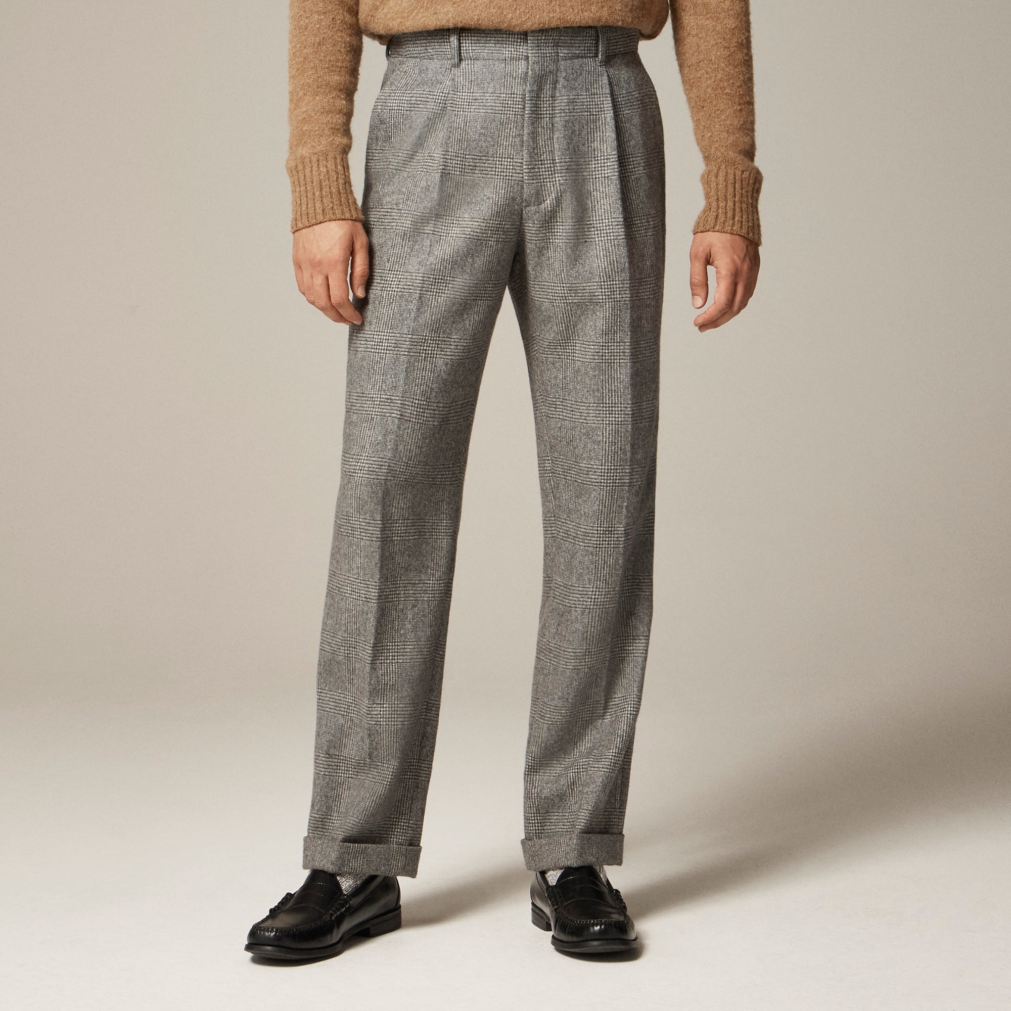 mens Kenmare Relaxed-fit single-pleat suit pant in Scottish lambswool flannel