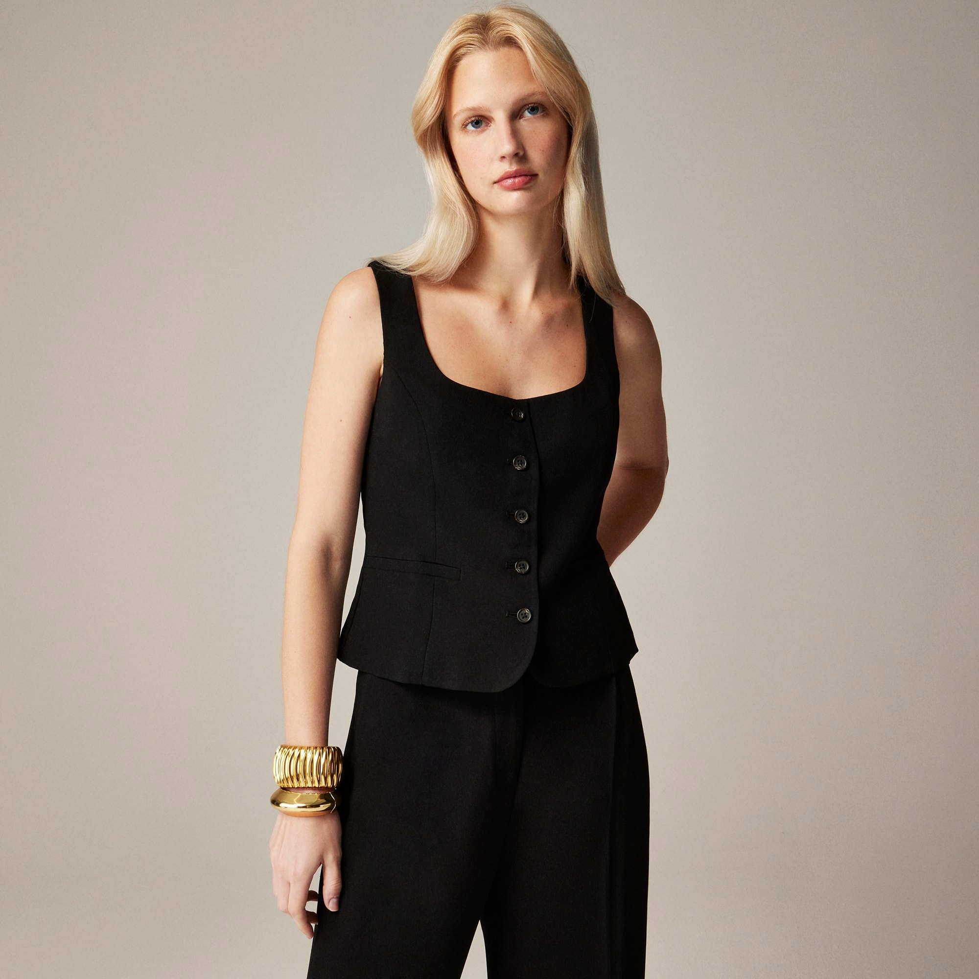 womens Scoopneck vest in drapey crepe